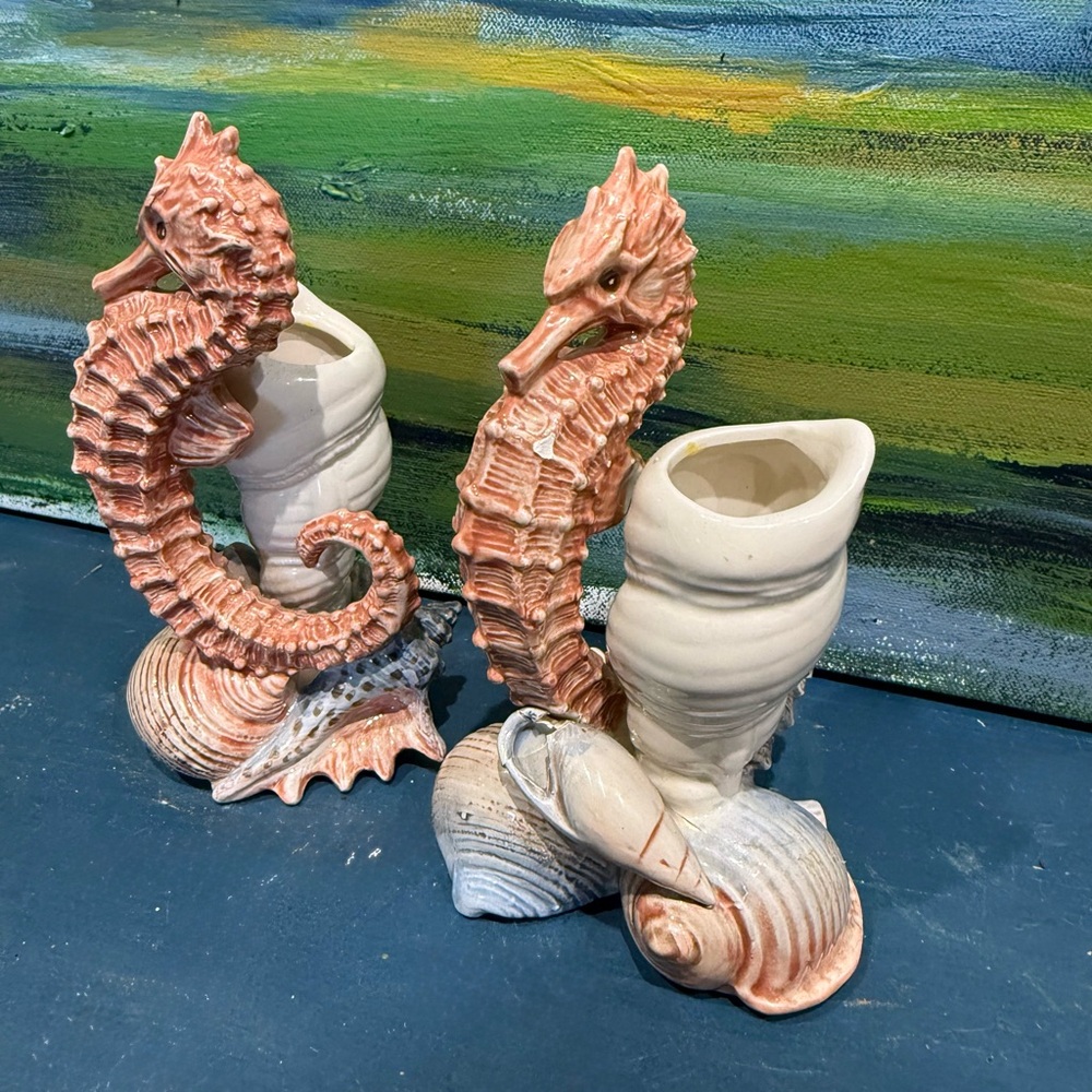 Seahorse Ceramic Sculpture Set - Coral and Cream - Picture 3 of 3